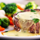 Illustration for article titled How to make béarnaise, the king of steak saucesem/em